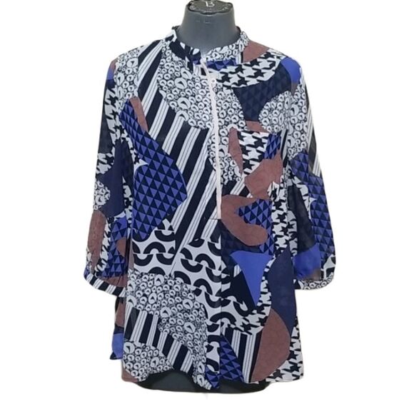 A-line Printed Blouse with V inset back L - Picture 1 of 8